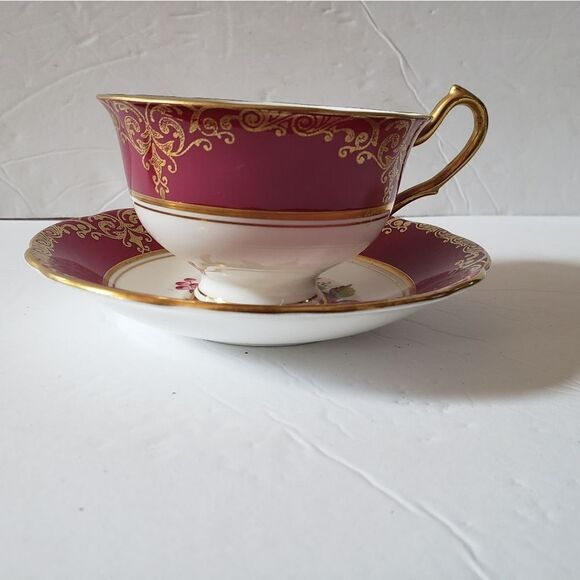Clarence Cup & Saucer - Picture 5 of 11